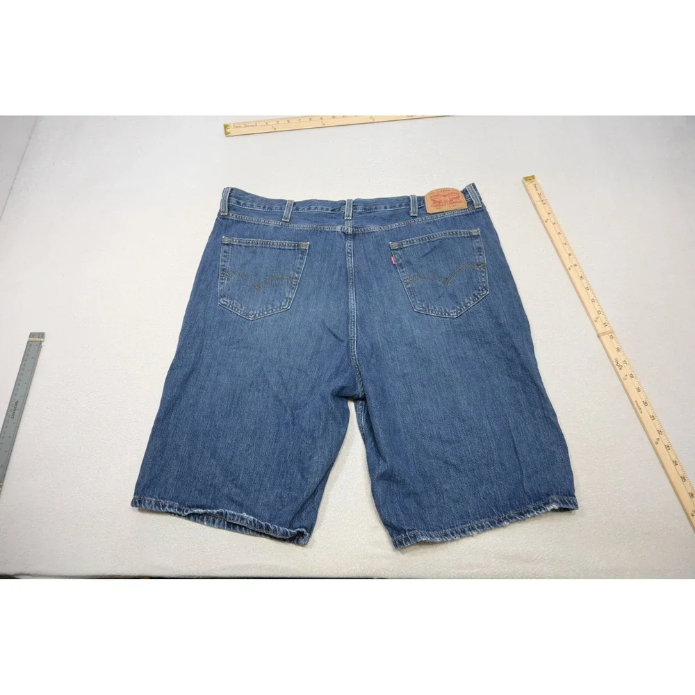 Levis levi 569